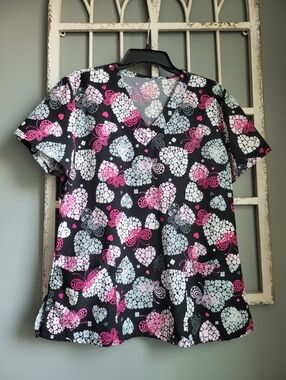 Women's Scrub Top, Black- Butterfly & Heart Print, V-neck - Pink/White, Medical